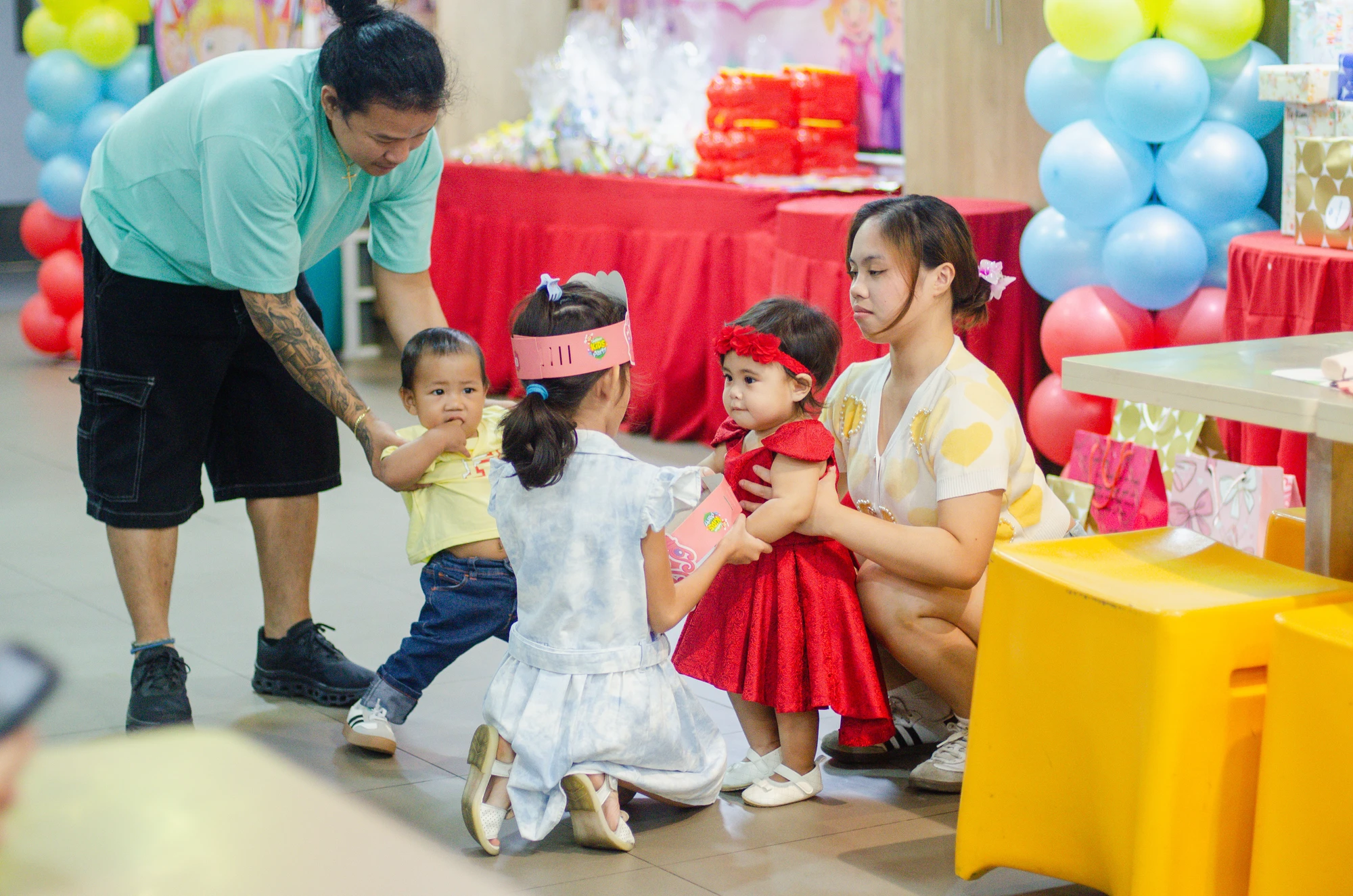 Kiana’s first birthday collection — DSC_5535.jpg